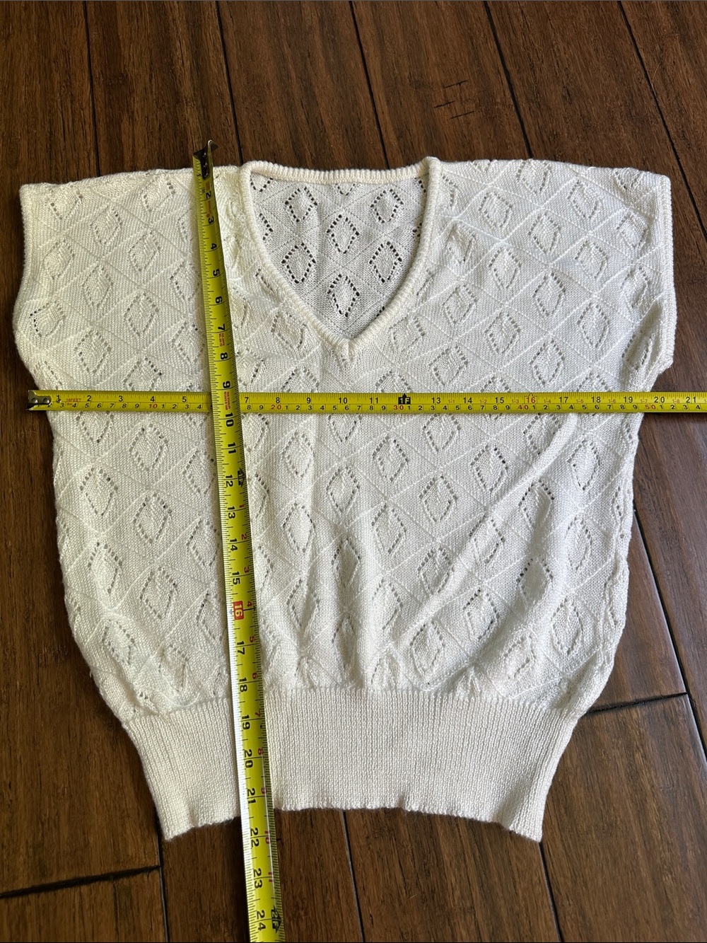 Women’s White V-Neck Knit Sweater
